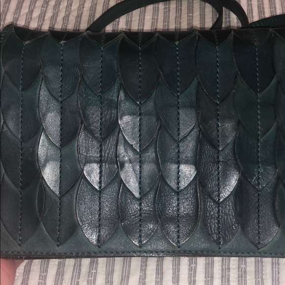 Patricia Nash Lanza in Teal “Featherleaves” - Picture 4 of 8